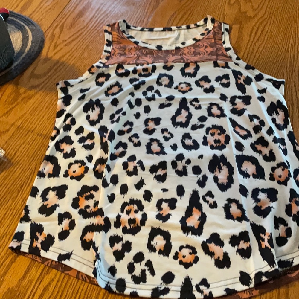 Western leopard print tank top